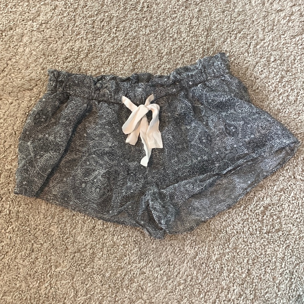 Wilfred silk shorts